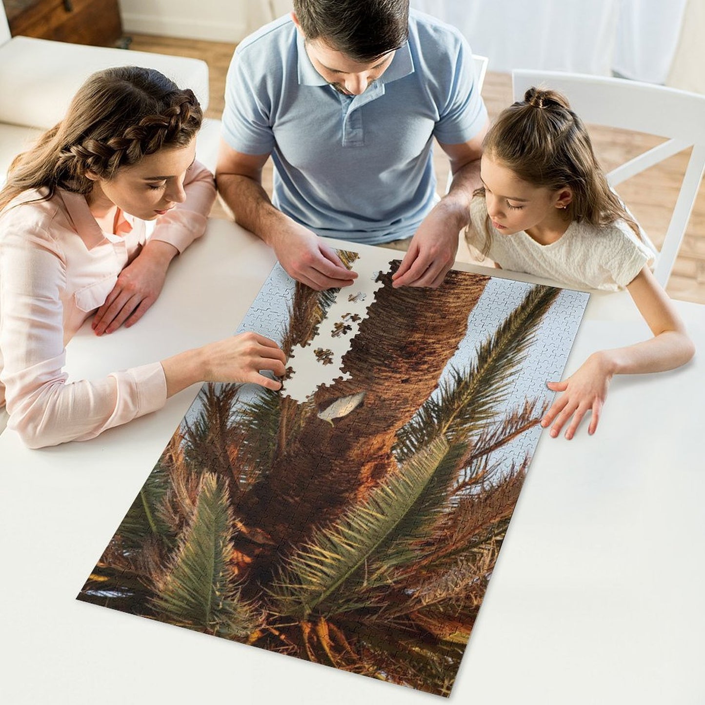 Cockatoo in palm tree - 1000-Piece Jigsaw Puzzle